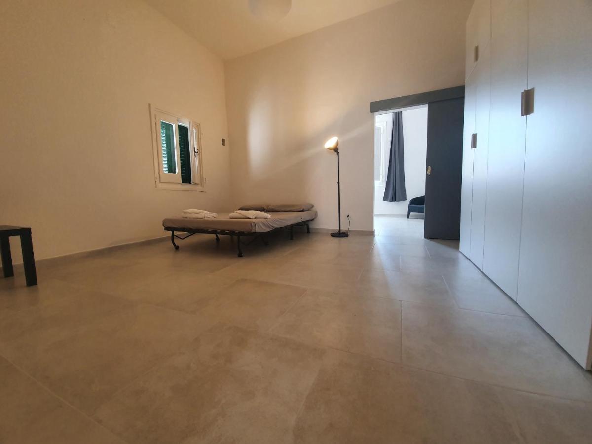 Palazzo Cacace Apartment Monopoli Exterior photo